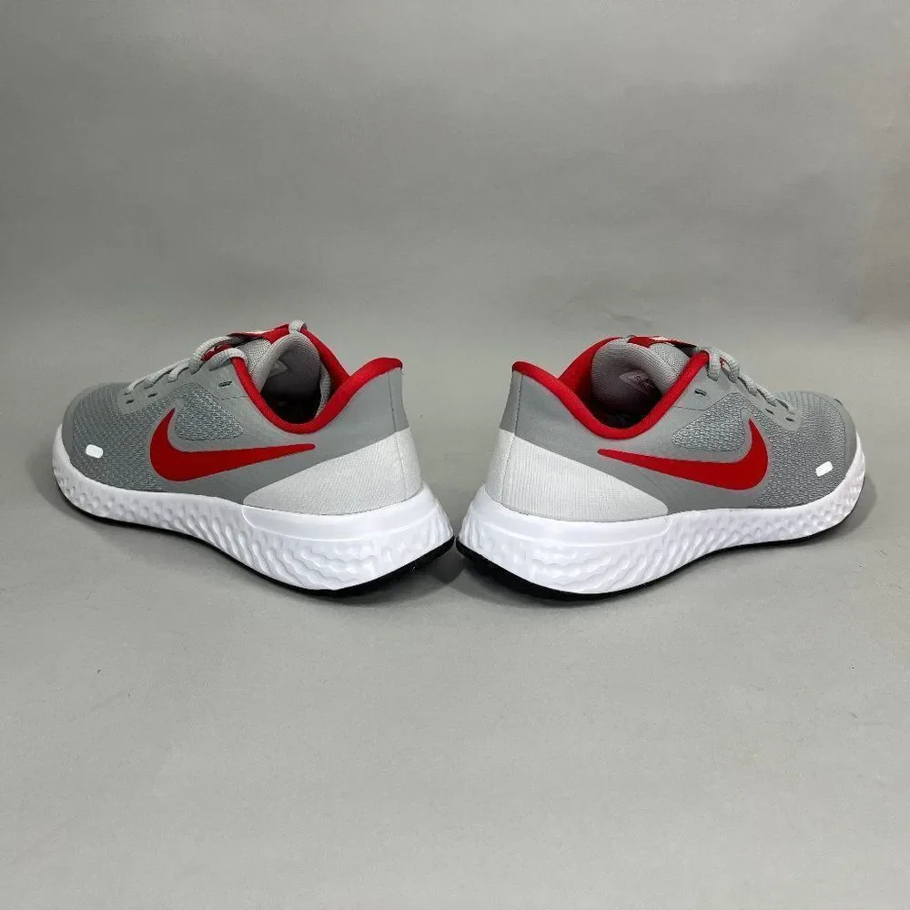 Nike Revolution 5 Running Shoes Youth Size 6 Grey Red Athletic Training Sneakers